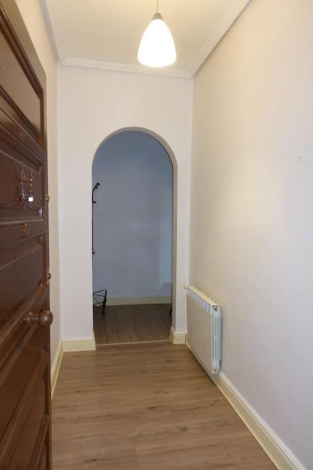 פונפרדה Antolin Yellow Door מראה חיצוני תמונה